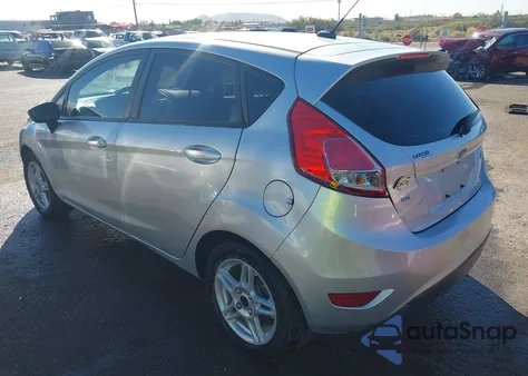 2017 Ford Fiesta Se из США, поврежденный, VIN 3FADP4EJ6HM115089